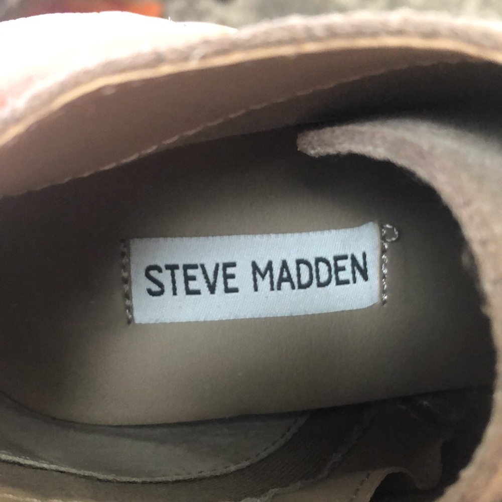 LAST CHANCE 💄 Steve Madden Wedge Sneakers, size 8.5 - Picture 7 of 9